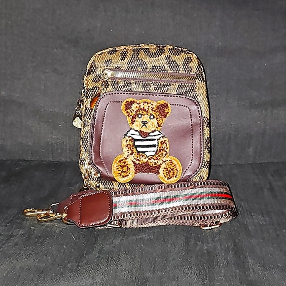 Leopard print Teddy Bear mini shoulder/crossbody bag - Picture 1 of 4